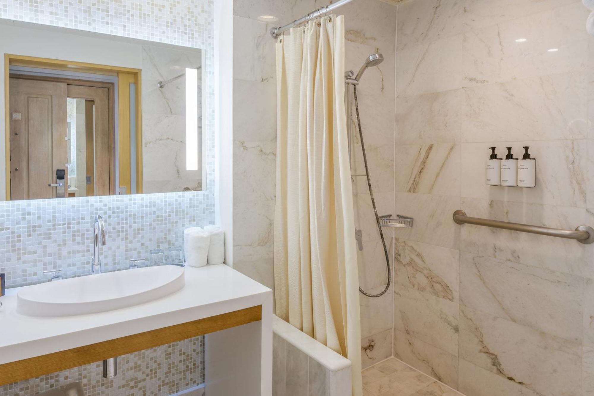Intercontinental Tegucigalpa At Multiplaza Mall By Ihg Extérieur photo